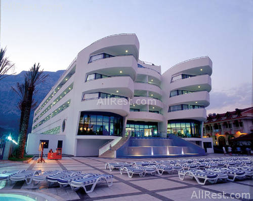 Catamaran Resort Hotel 2